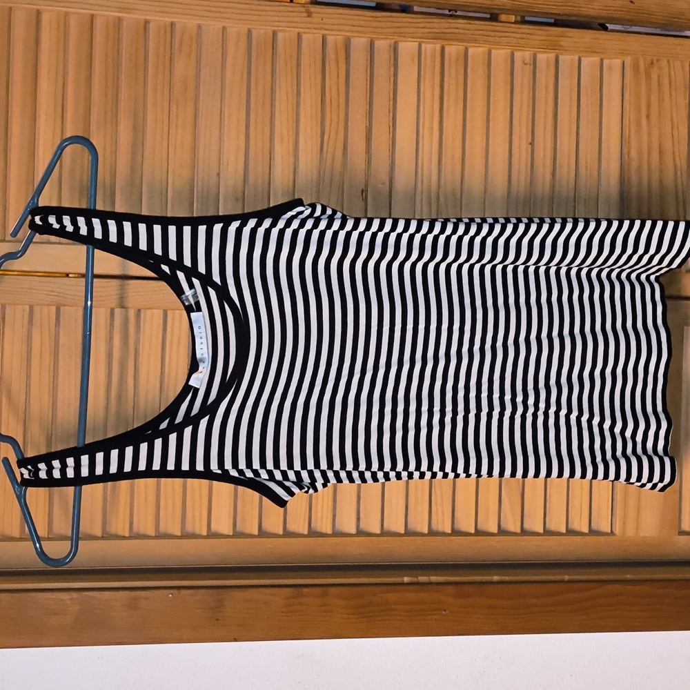 Max Studio Brand Black & White Stretchy Striped Tank-NWOT